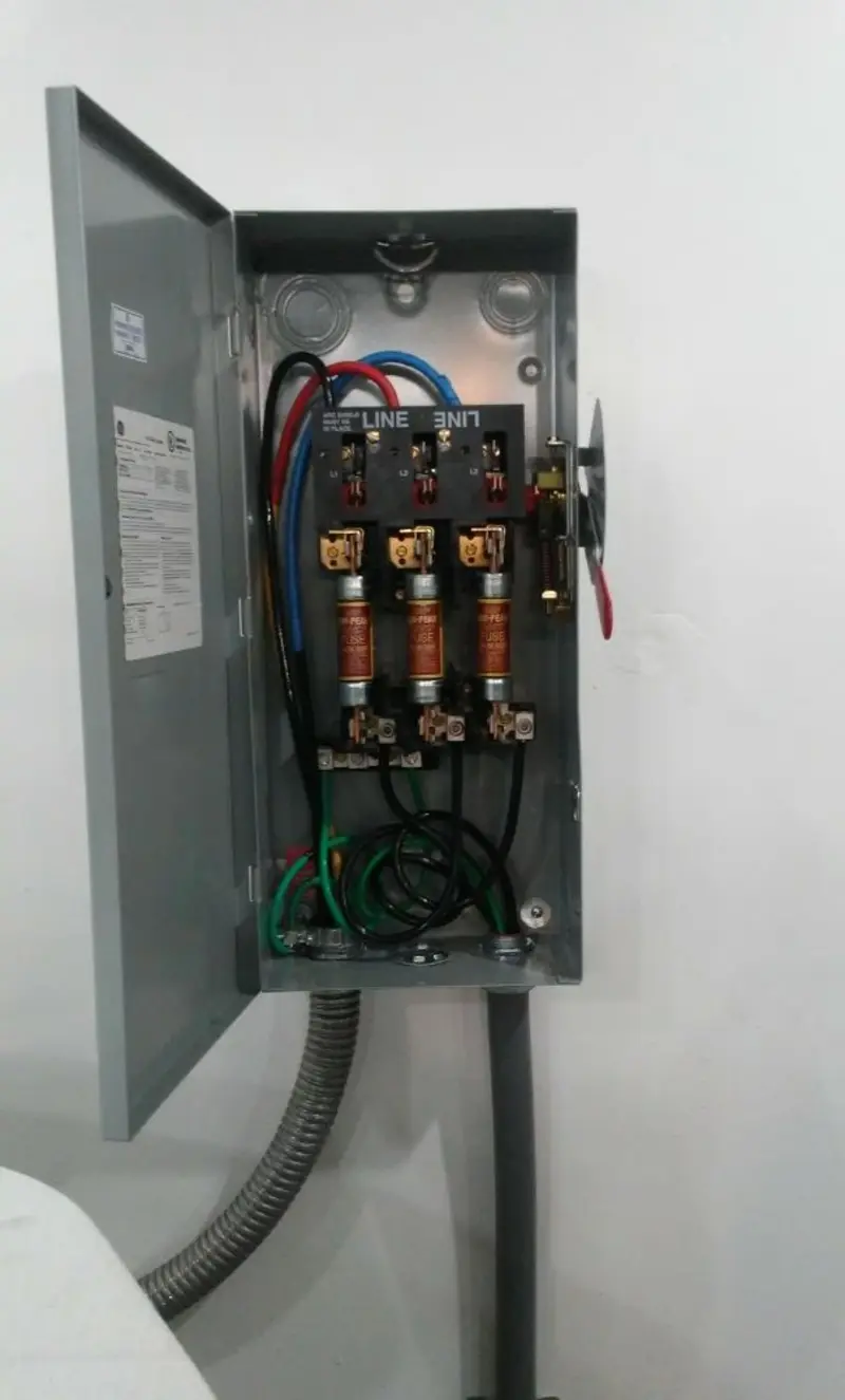 Three-phase disconnect switch installed for Electrical Wiring & Rewiring in Springettsbury